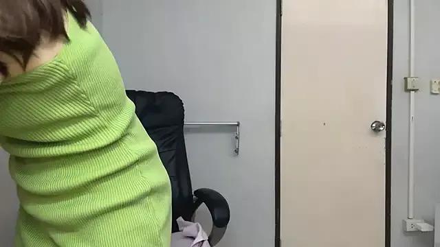 SassyJessi on StripChat 