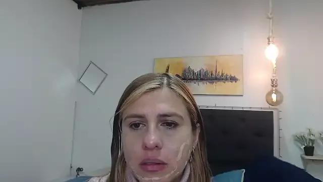 Shanara_s on StripChat 