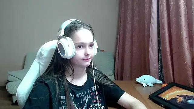 Discover SharybbFace, she wants to masturbate for you SharybbFace from StripChat
