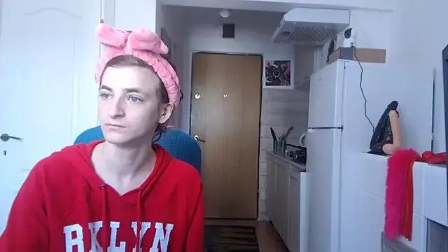 Freechat simyhvn on StripChat