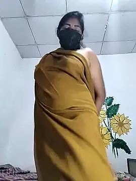 SLZAARA on StripChat 