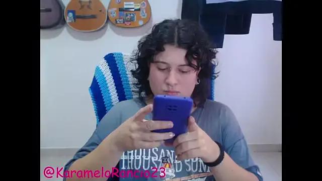 Freechat Smoke_trip_Alicia on StripChat