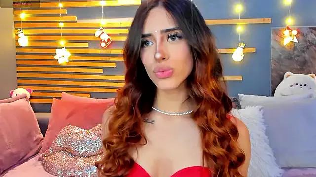 StormiRusso on StripChat 