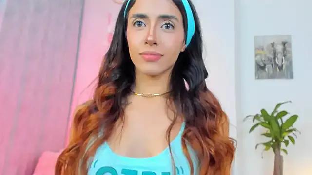 StormiRusso on StripChat 