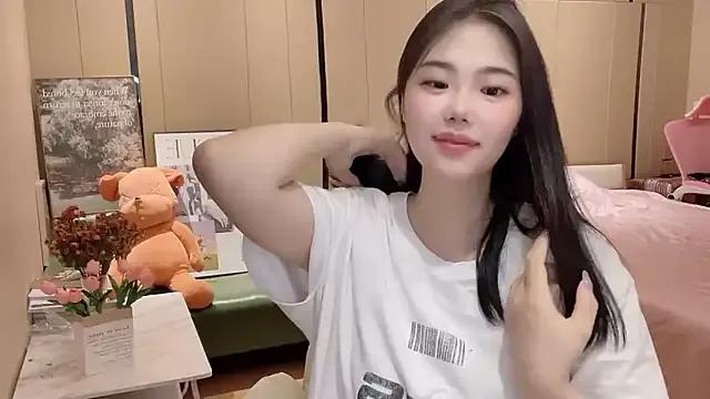 Watch sweet model Suki-1 suki-1 from StripChat