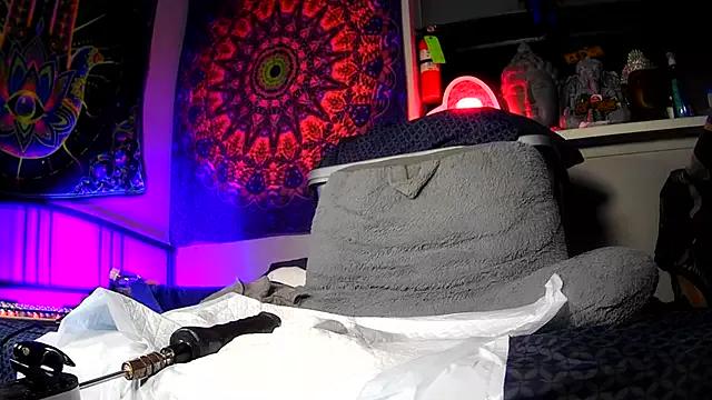 Tatithegoddess on StripChat 