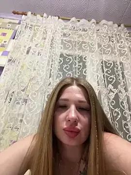 Tatti-Go on StripChat 
