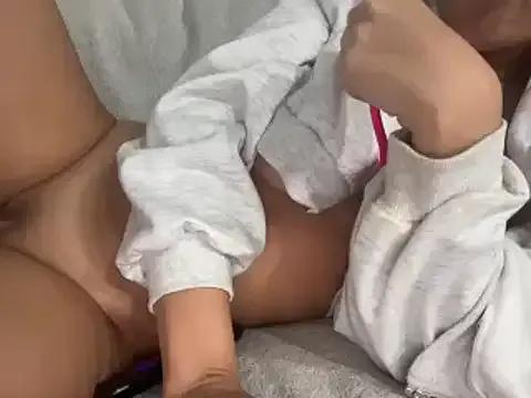 Cute Tbaexoxox wants you to fuck her body now tbaexoxox from StripChat