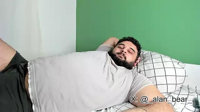 teddy_alan on StripChat 