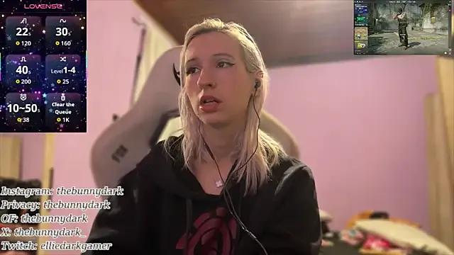 thebunnydark from StripChat