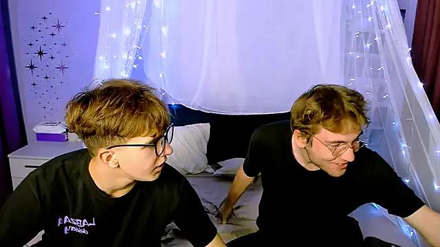 Sexy Travis_wolf_ wants you to fuck their body now travis_wolf_ from StripChat