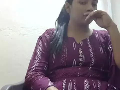 tripti2 on StripChat 
