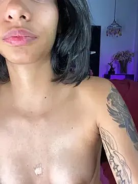 Freechat TweetiePieXXX on StripChat