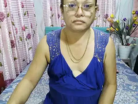 Freechat UrAsianPrincessDanie on StripChat