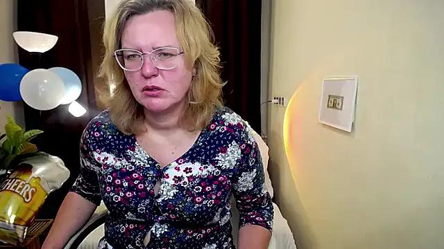 Slutty VestaWoody wants you to fuck her body now VestaWoody from StripChat