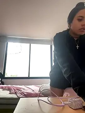 Victoria_alson from StripChat