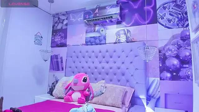 Vivi_prinncess on StripChat 