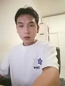 Group xqcbb_10 on StripChat