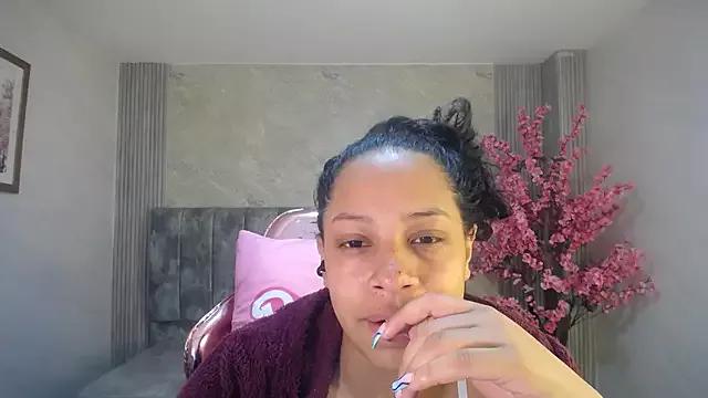 zhara_rose_s on StripChat 