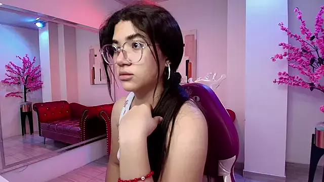 Zoe_spencer on StripChat 