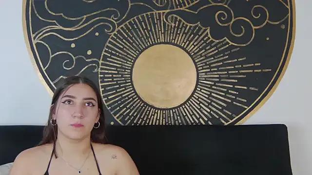 zoee_moretti on StripChat 